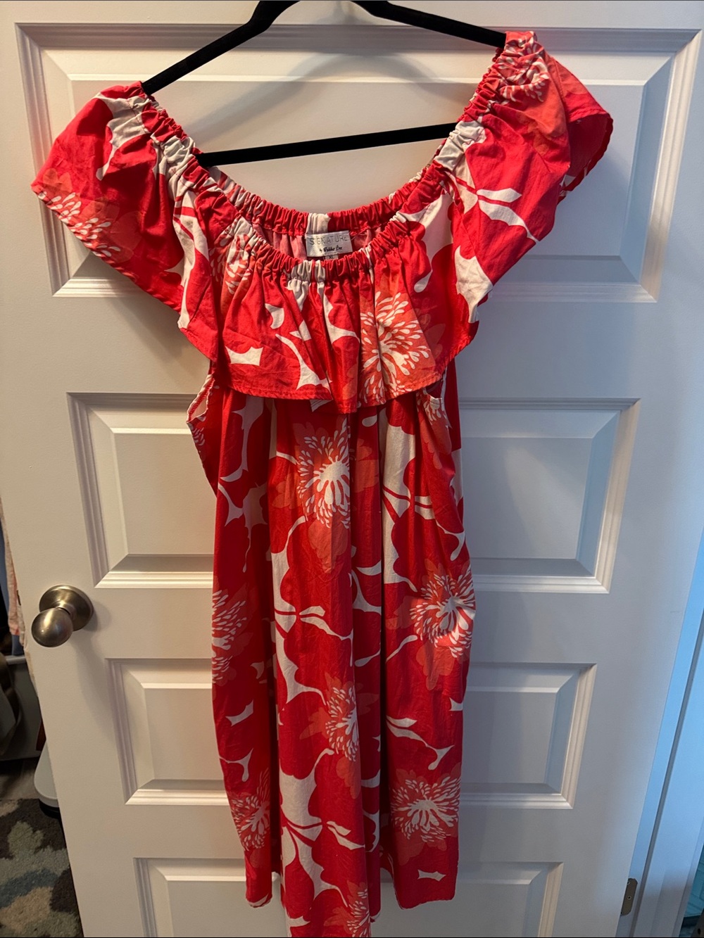 Robbie Bee Red and White Floral 100% cotton dress with pockets!